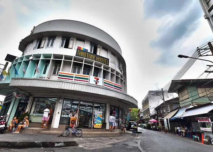 Zee Thai Hostel Bangkok